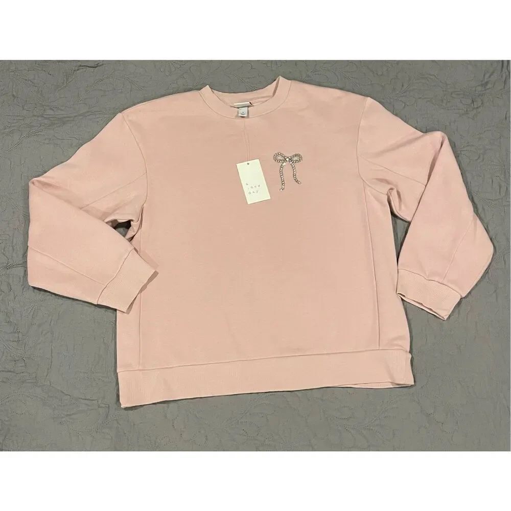 a new day Light Pink Sweater Jewel Boy Sweater Small New